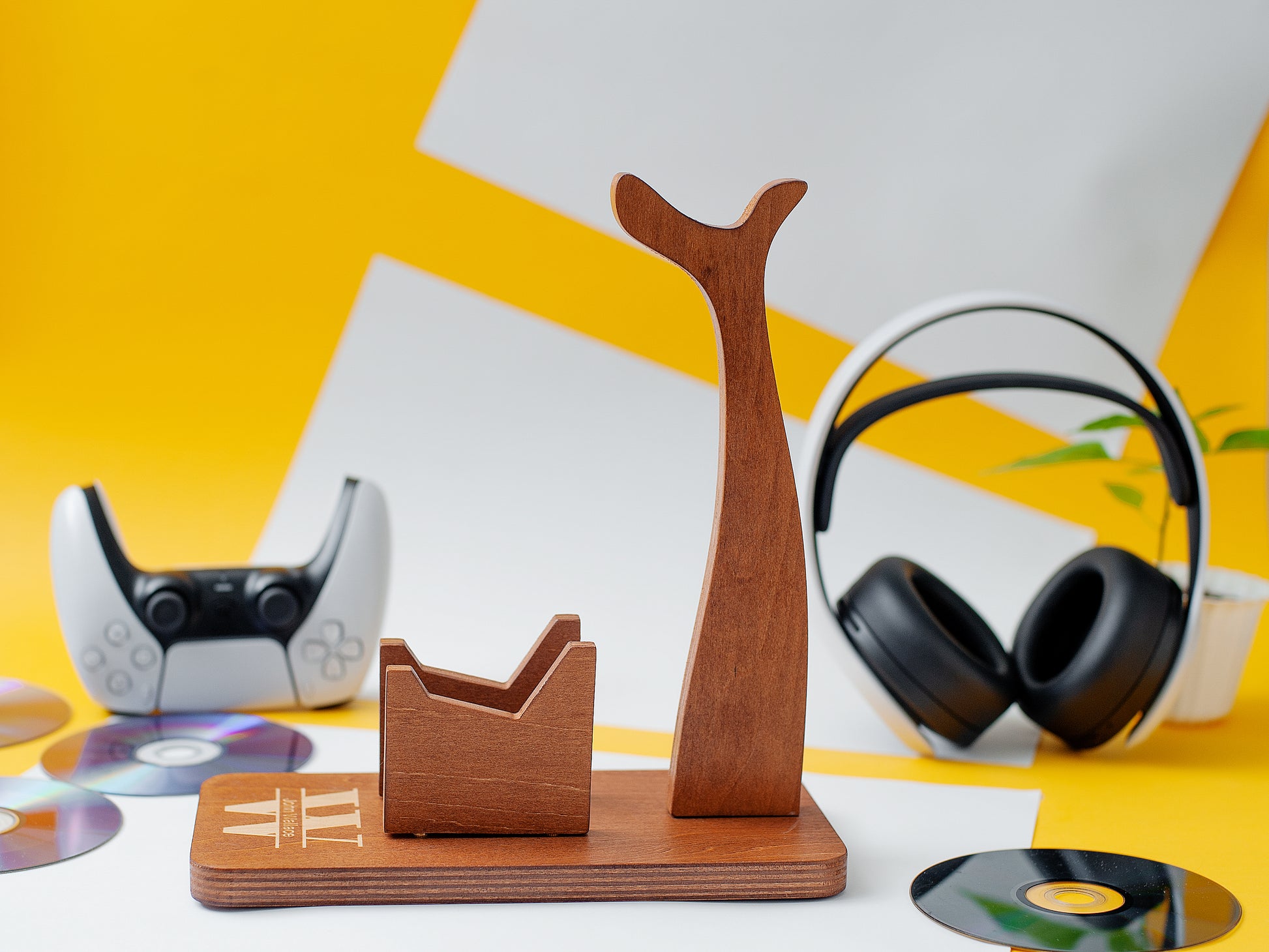 Single Controller Stand